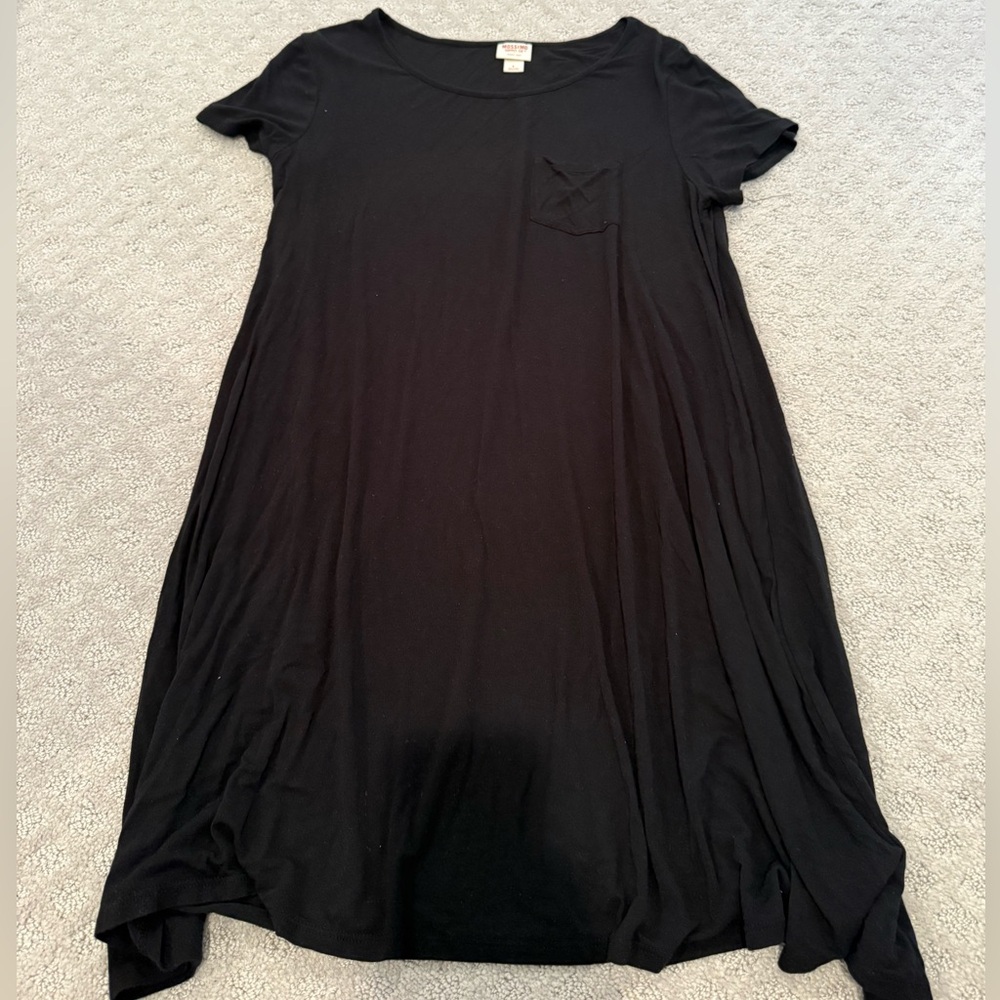Mossimo Supply Co. Classic Black Top